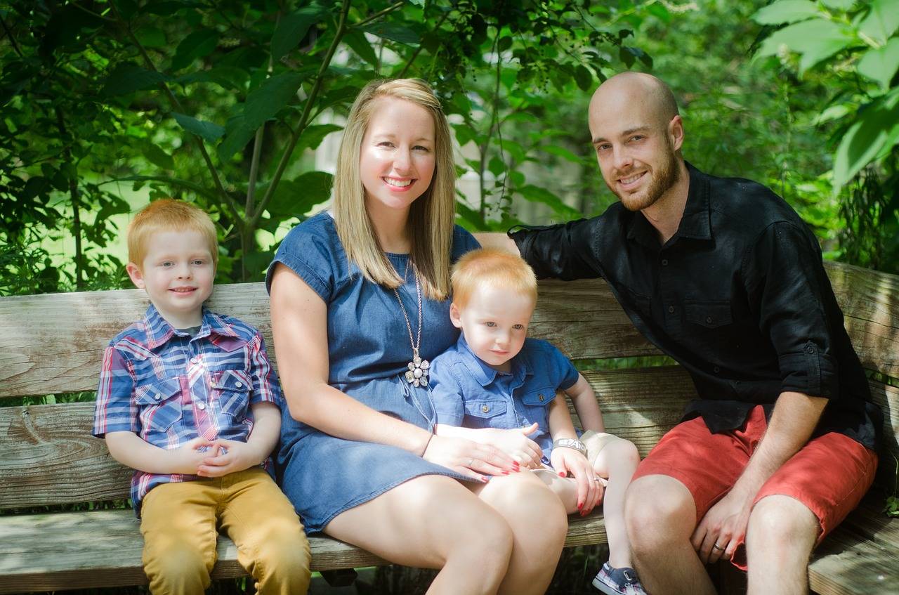 family-1016311_1280