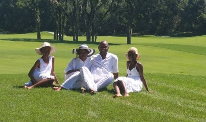 The doctor's family in white
