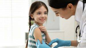 The Essential Guide to Vaccines: What New Moms Need to Know 4 Vaccines