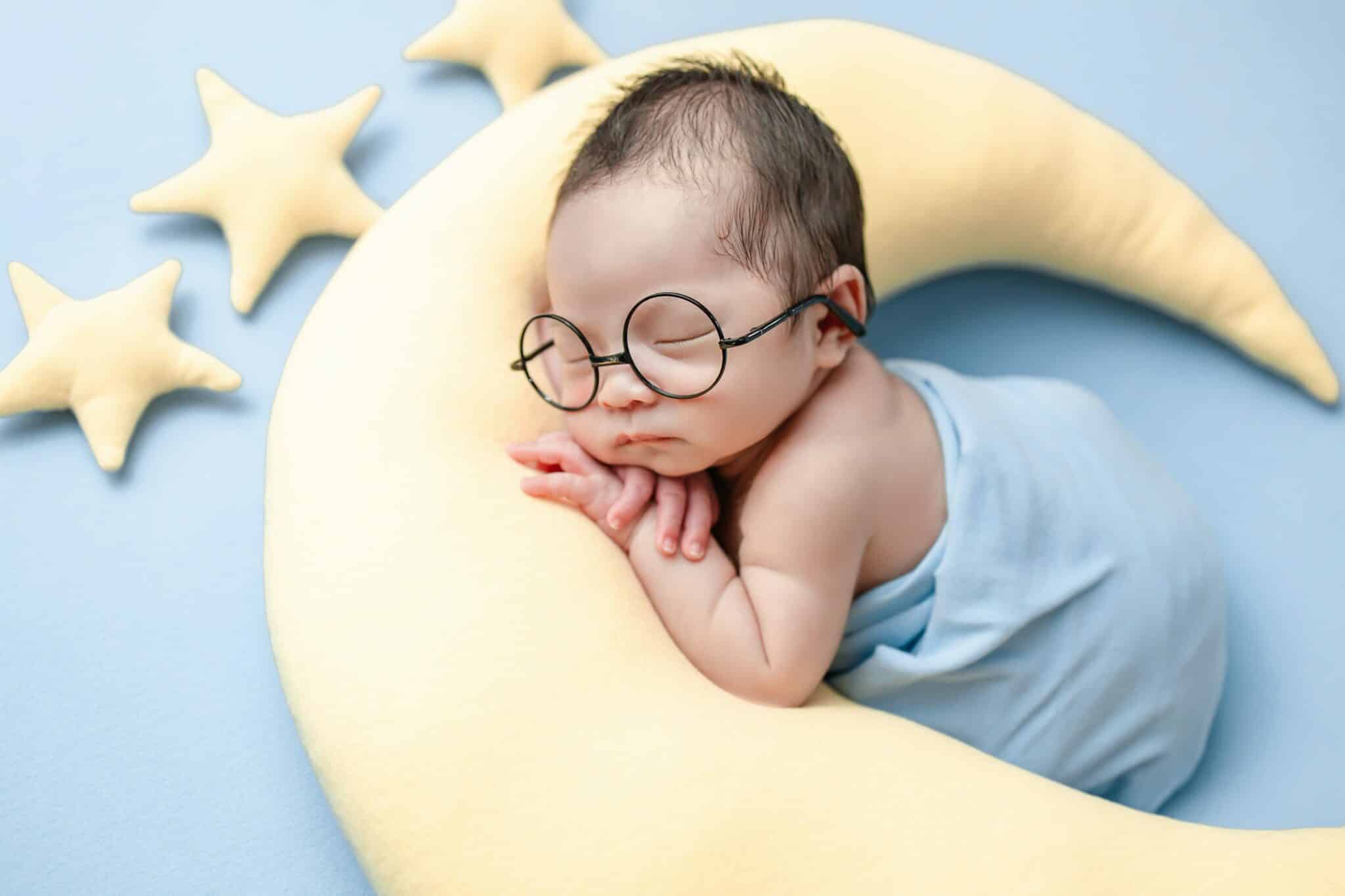 Joyful Milestones: From Newborn to Toddler - Your Baby's Journey with a Pediatrician 1 Joyful Milestones: From Newborn to Toddler – Your Baby’s Journey with a Pediatrician