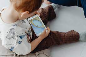 20 Strategies To Reduce Summer Screen Time In Children 8 screen time