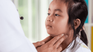 Strep Throat in Kids: 7 Key Signs to Watch For and What To Do 2 strep-throat