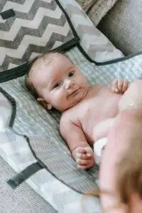Why Is My Newborn Baby Red: A Complete Pediatrician Guide for Baby's Comfort 5 newborn-baby-is-red