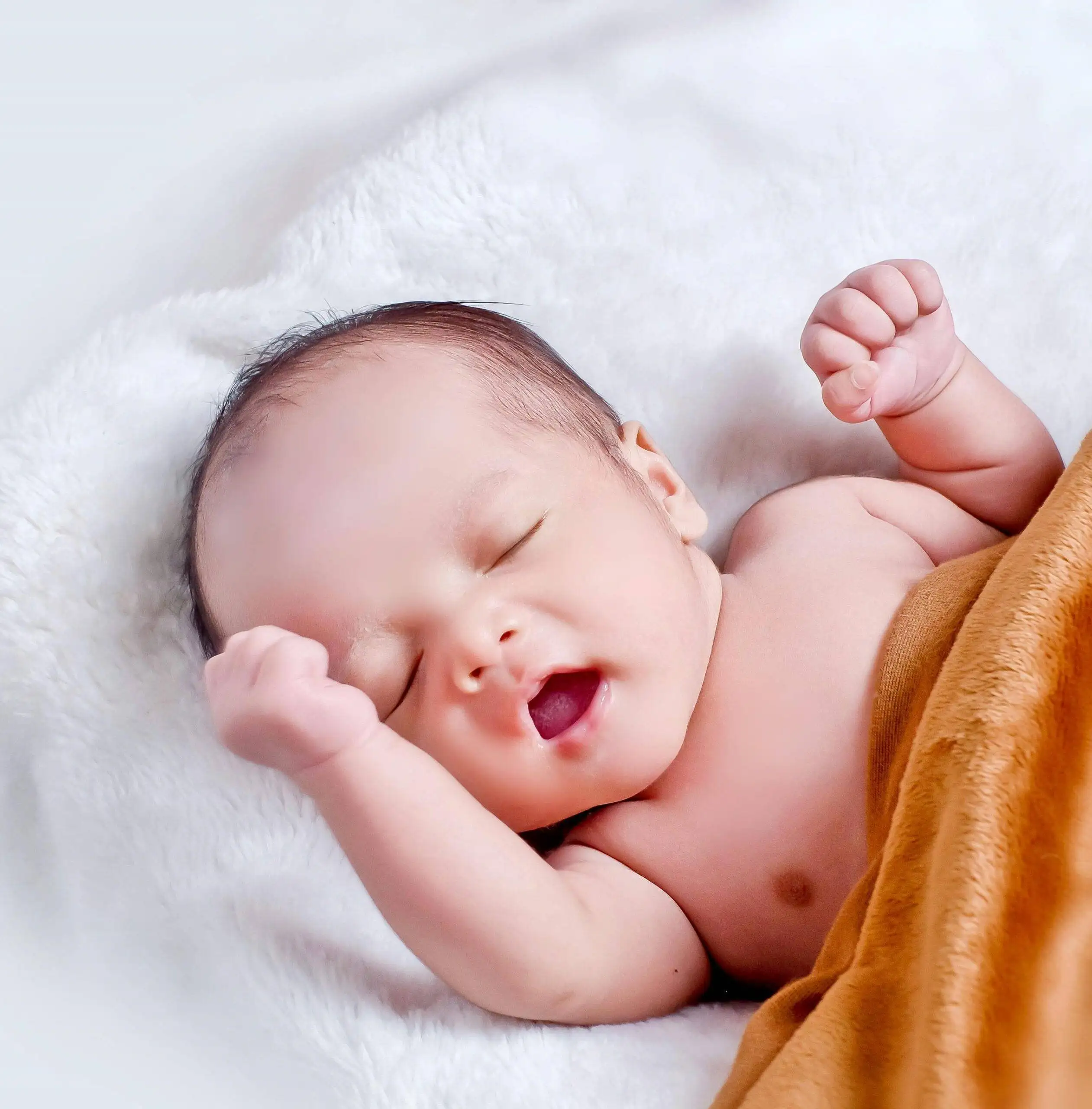 Why Newborn Baby Smile While Sleeping: Expert Insights and Explanations 10 newborn sleep