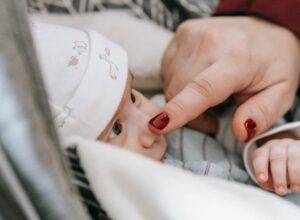 newborn baby go outside
