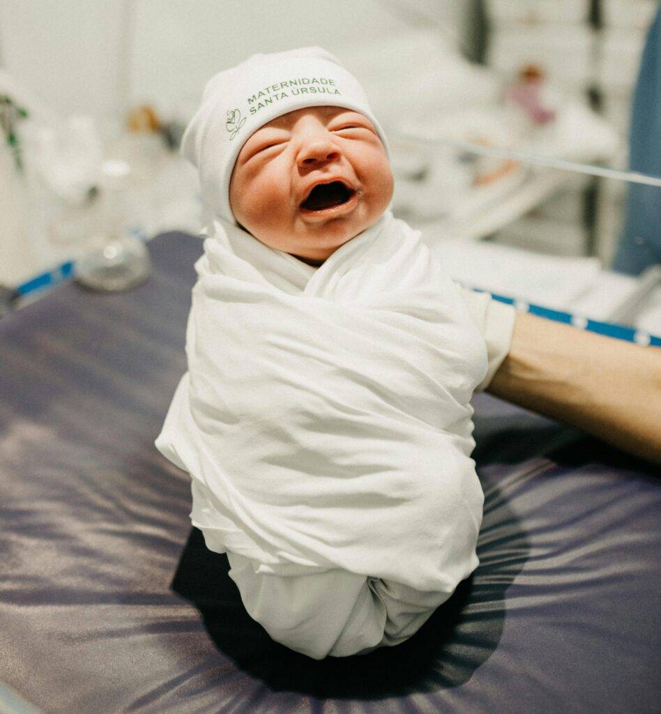 Baby Newborn Week 1 Guide: Invaluable Guidance For Parents 1 baby NICU